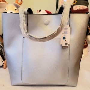 TIME AND TRU "LEIGH" REVERSIBLE TOTE NEW